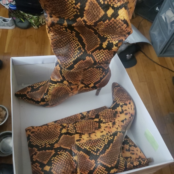 PSteve Madden NEW Over-The-Knee Stiletto Heel Boots Shoes - Picture 1 of 4